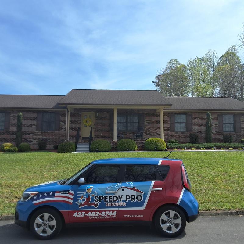 3-tab shingle roof inspection at brick house, Blountville TN 3-tab shingle roof inspection at brick house, Blountville TN