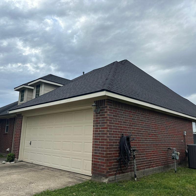 Tamko Titan XT Rustic Black shingle roof installation