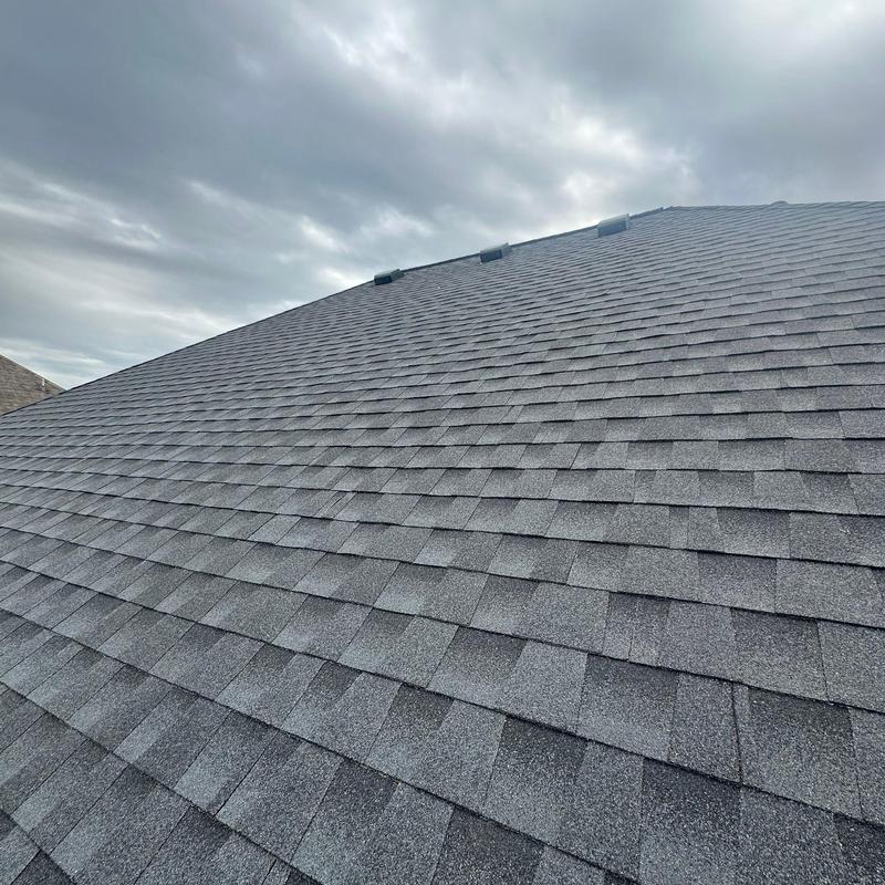 Tamko Titan XT Rustic Black asphalt shingles installation