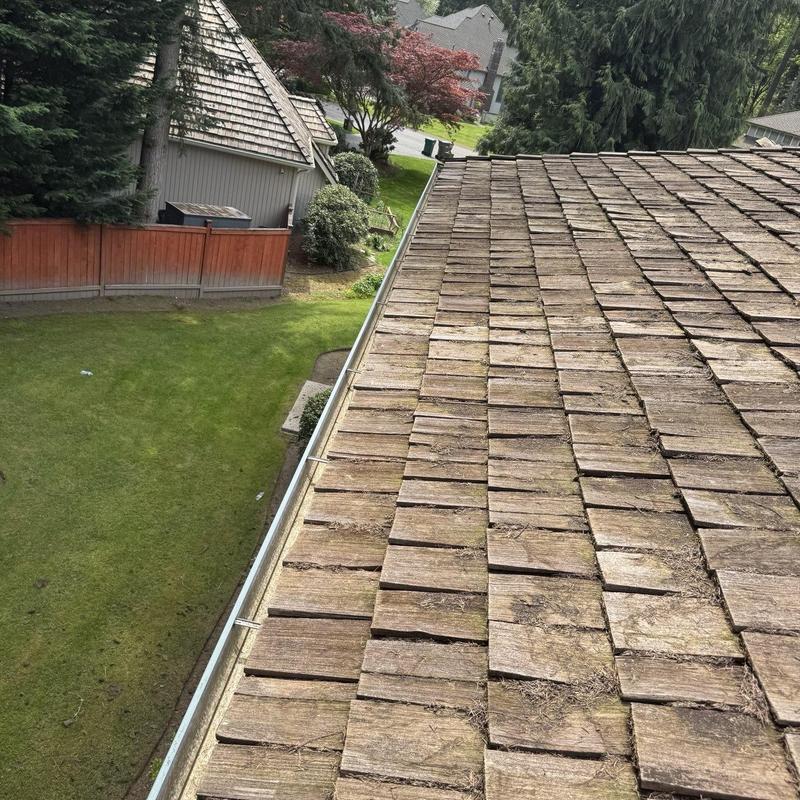 Wood shake roof and gutter cleaning in Woodinville, WA