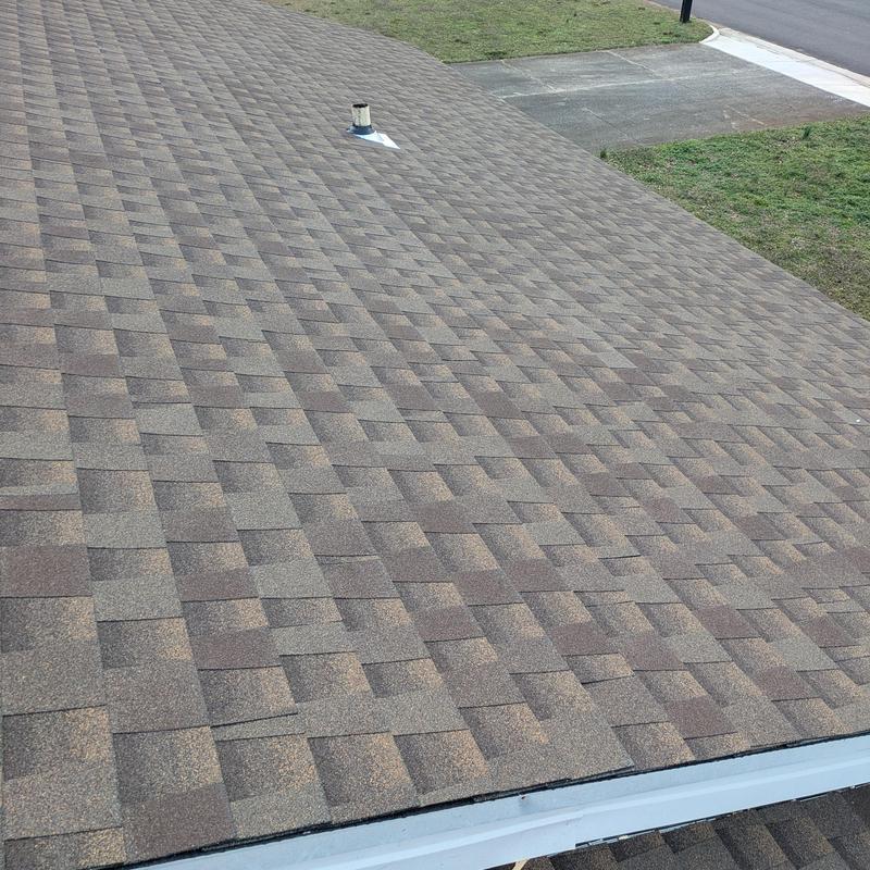 CertainTeed Landmark Pro asphalt shingles on roof