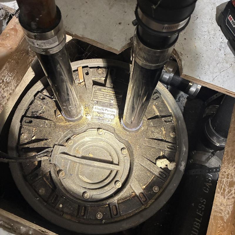 Sump pump cover and discharge pipes maintenance Sump pump cover and discharge pipes maintenance