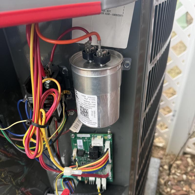 Model Train HVAC unit capacitor and wiring inspection Model Train HVAC unit capacitor and wiring inspection