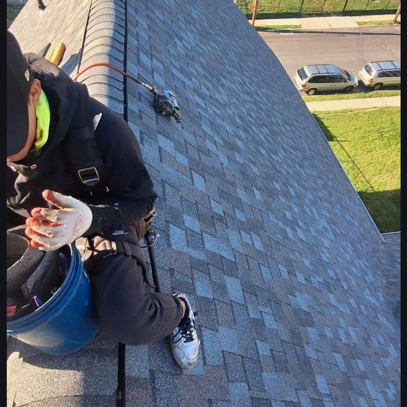 CertainTeed Landmark Pro roof shingles installation, colonial slate