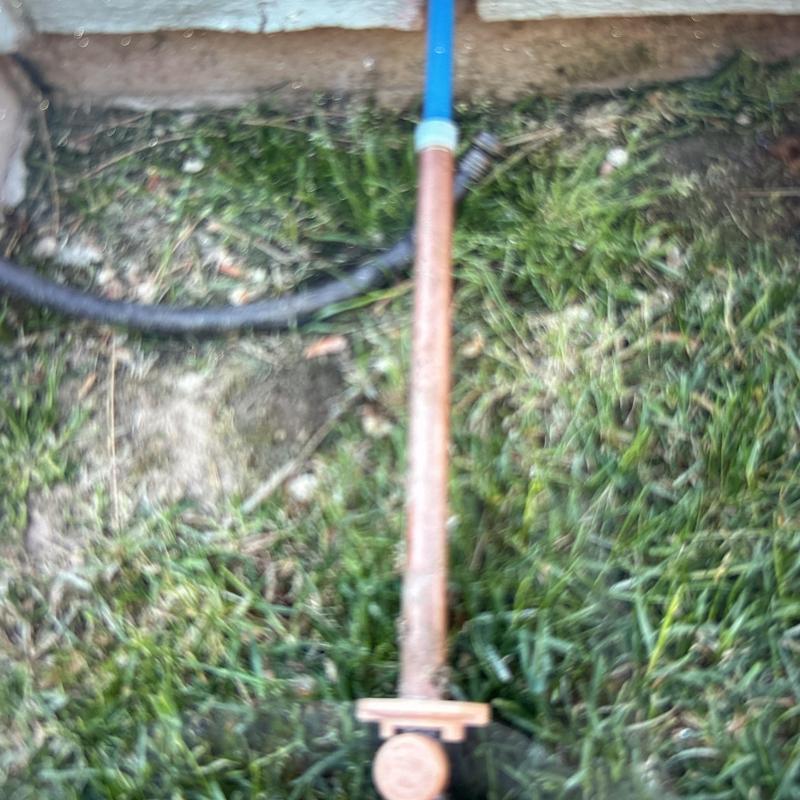 Frost free hose bib with copper pipe installation