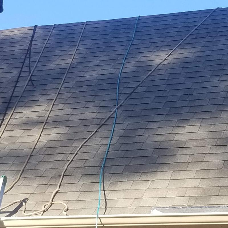 CertainTeed Landmark Pro asphalt shingle roof with safety ropes