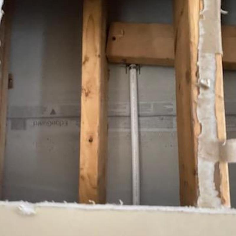 Shower drop ear elbow with PEX supply line installation