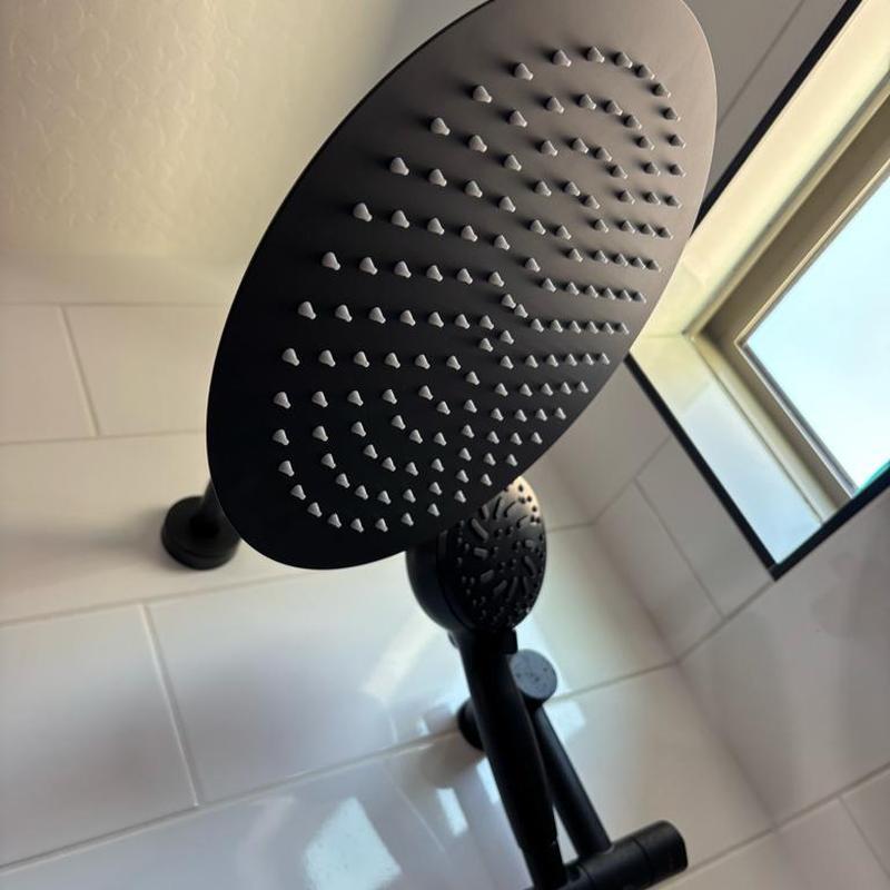 Showerhead and handheld unit with new matte black finish