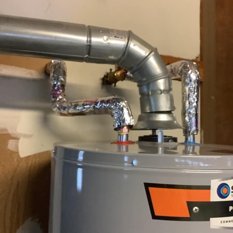 50-gallon natural gas water heater with vent pipes 50-gallon natural gas water heater with vent pipes