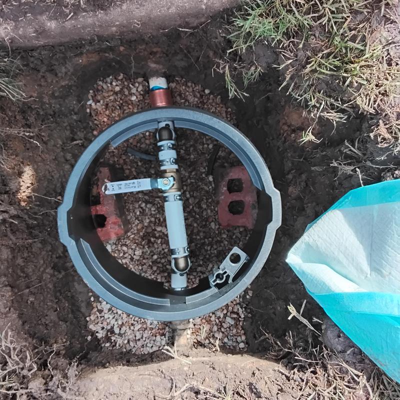 Personal shutoff valve with valve box in gravel bed