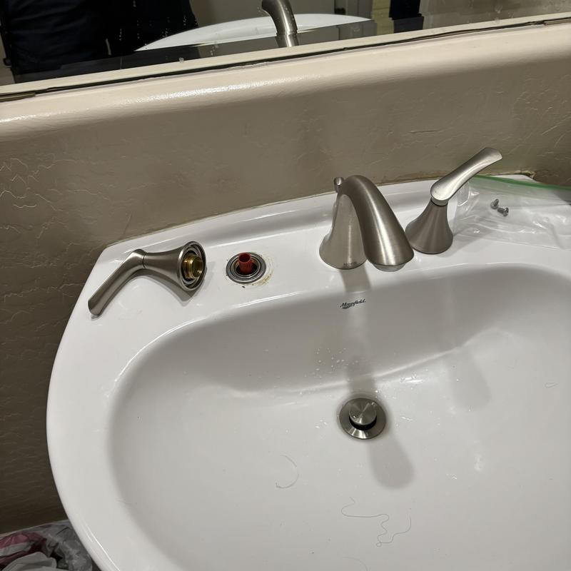Moen two-handle bathroom faucet cartridge replacement Moen two-handle bathroom faucet cartridge replacement