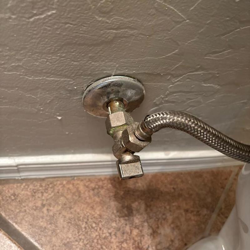 Toilet shut off valve angle stop with hose connection