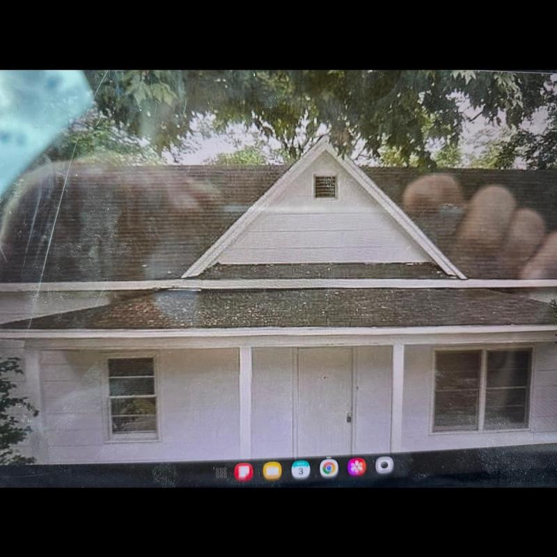 Asphalt shingle roof storm damage inspection in Spartanburg Asphalt shingle roof storm damage inspection in Spartanburg