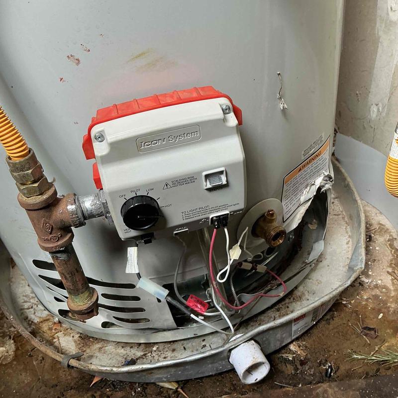 Gas control valve on water heater with pilot assembly