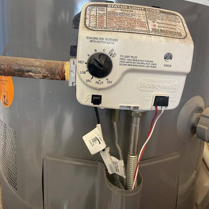 Water heater gas control valve and temperature knob Water heater gas control valve and temperature knob