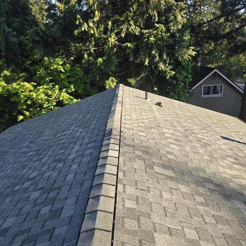 Asphalt shingle roof with ridge cap in Kirkland, WA