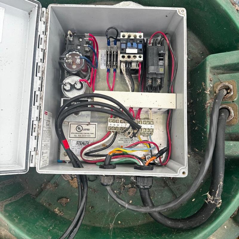 Sump pump control panel wiring and components