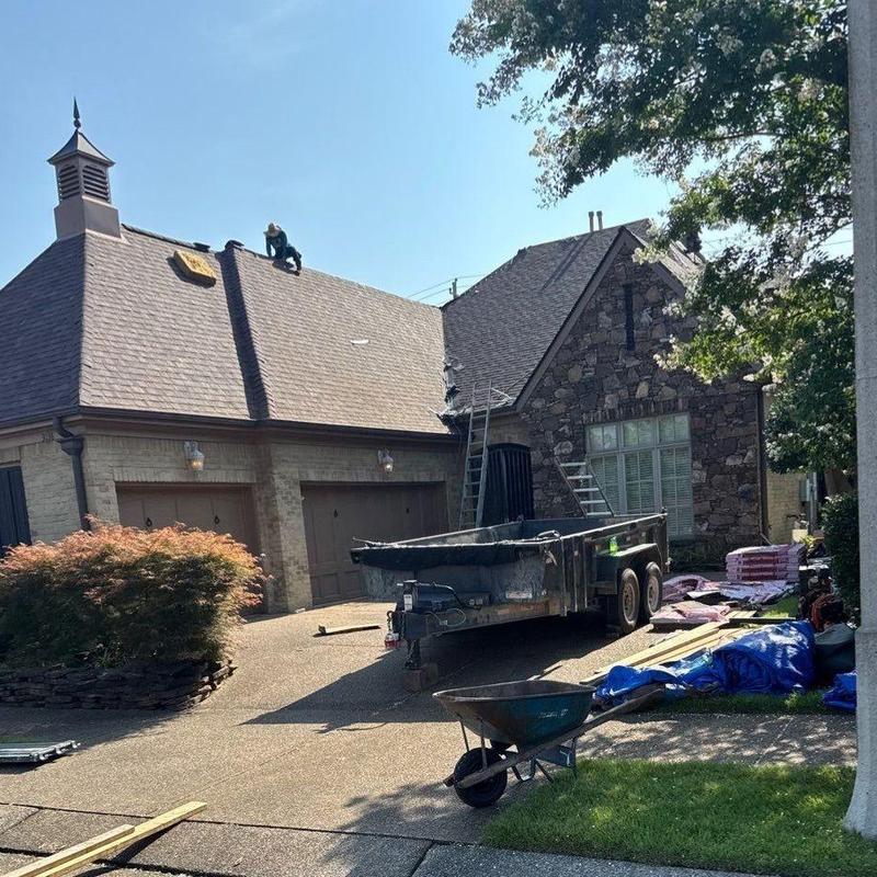 Owens Corning Oakridge asphalt roof installation