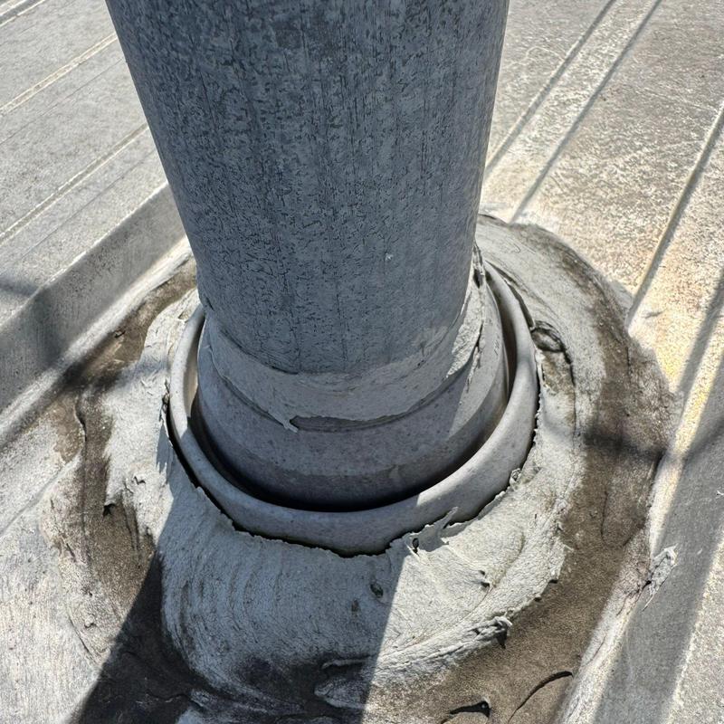 Roof pipe flashing with cracked seal and wear