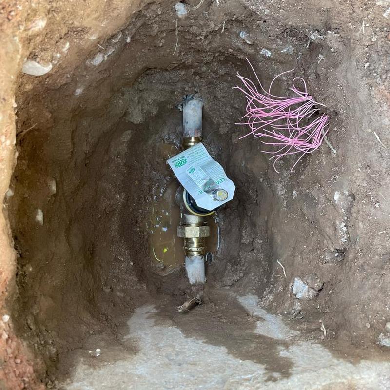 1-inch pressure reducing valve on main water line installation