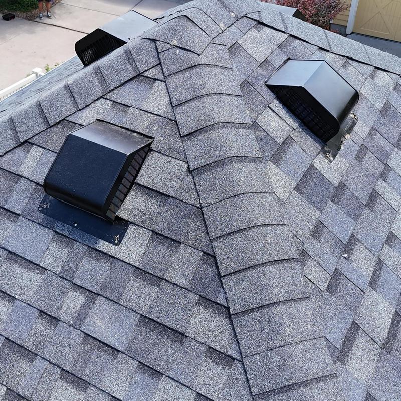 Owens Corning laminate shingle roof with vents