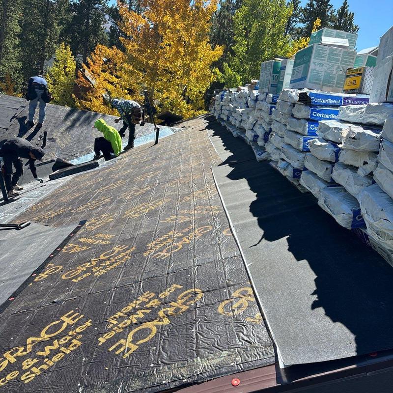 Owens Corning Weatherlock underlayment installation on roof