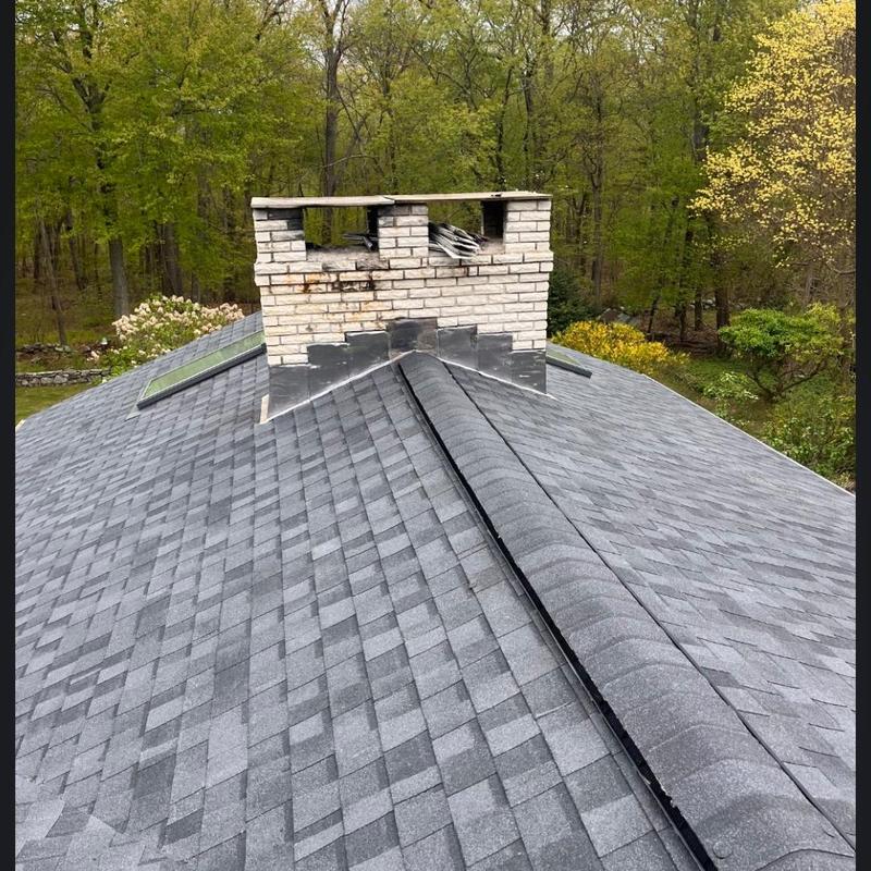 CertainTeed Landmark Pro roof with Velux skylights