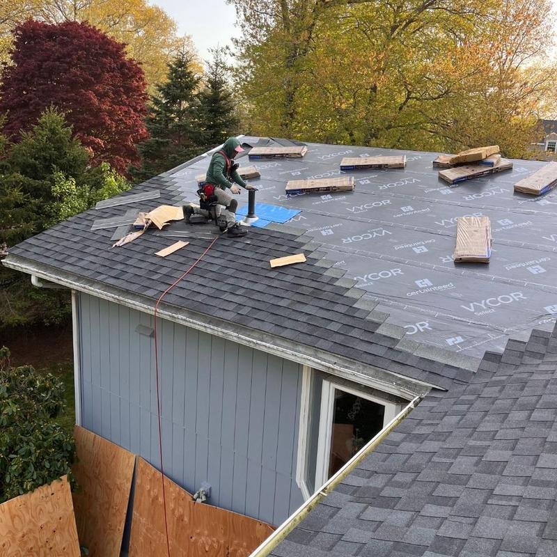 CertainTeed Landmark Pro shingles roof installation in progress