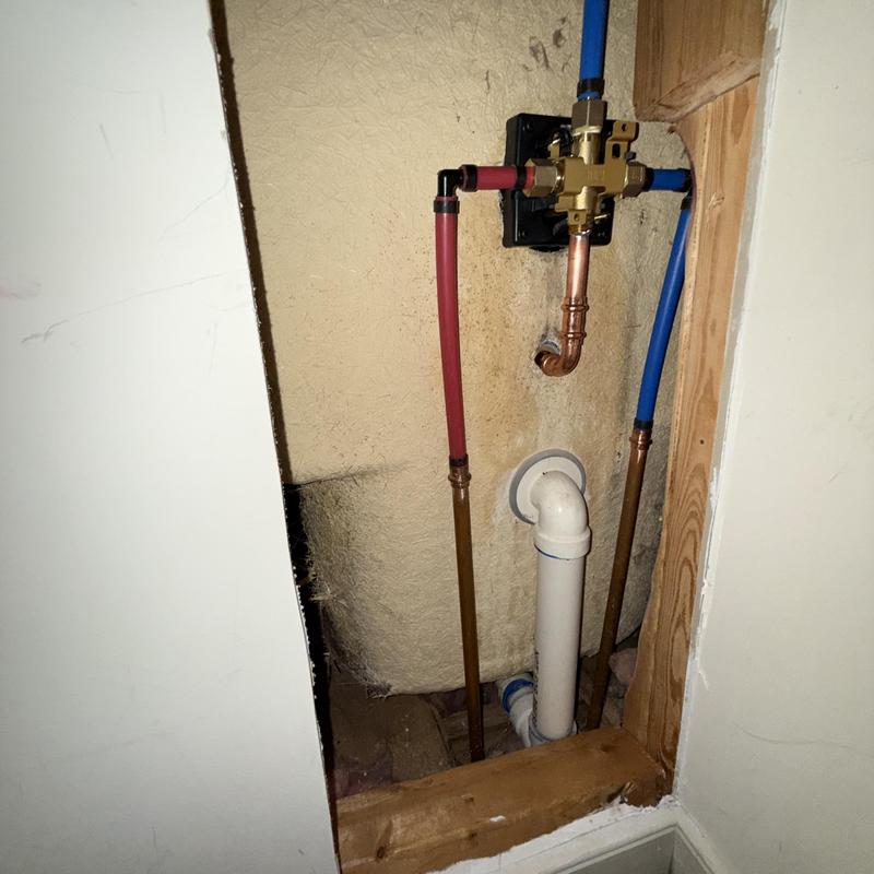 Delta tub shower valve with copper and PEX piping Delta tub shower valve with copper and PEX piping