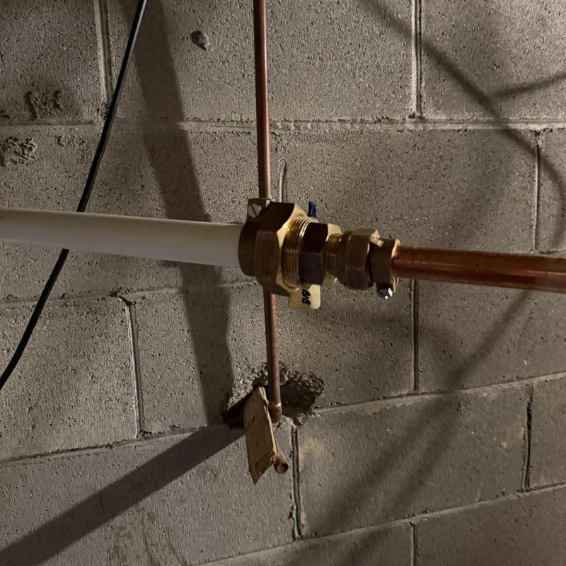 Sprinkler system waterline pipe connection repair Sprinkler system waterline pipe connection repair