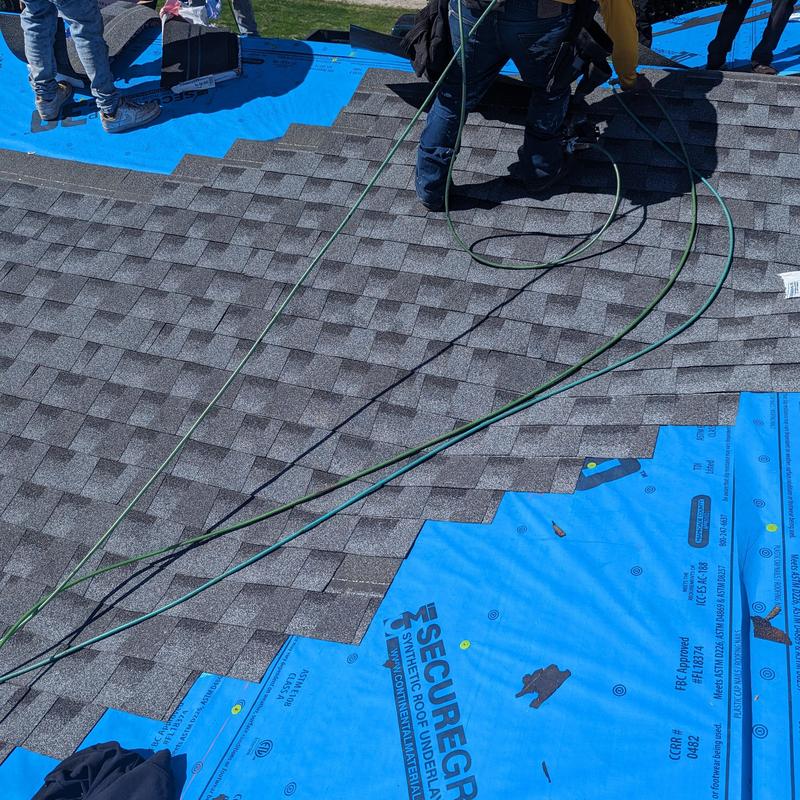 GAF HDZ shingles installation on roof underlayment GAF HDZ shingles installation on roof underlayment