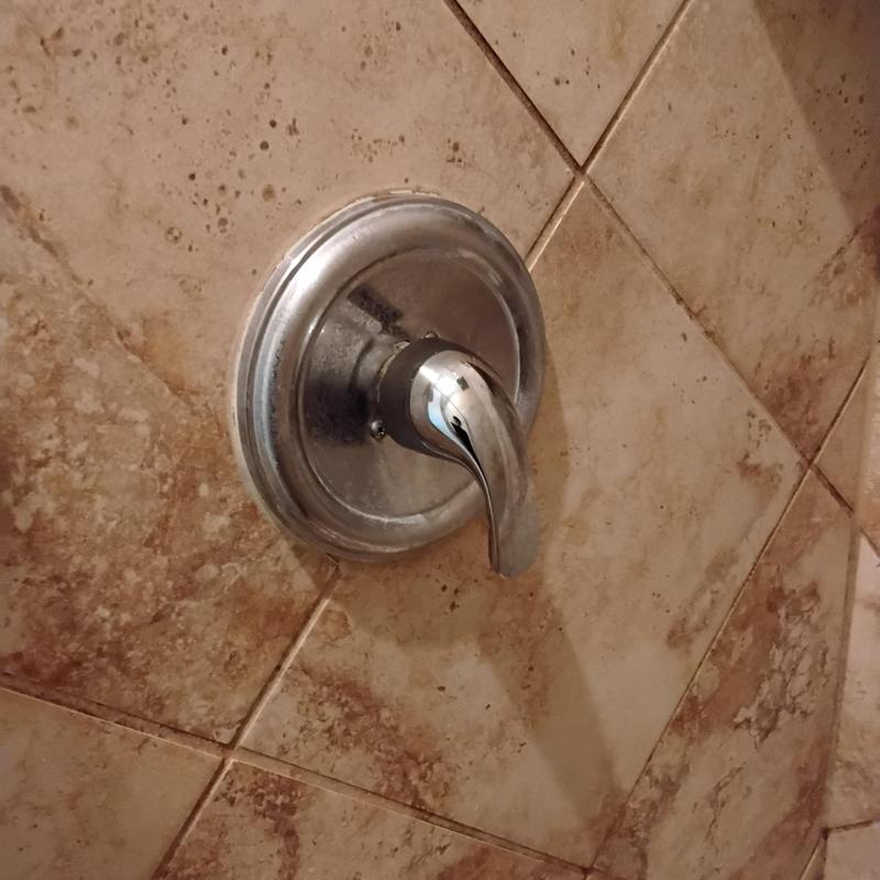 Moen shower valve with single handle cartridge