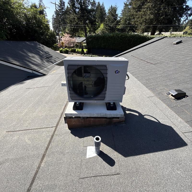 Friedrich heat pump unit on roof installation Friedrich heat pump unit on roof installation