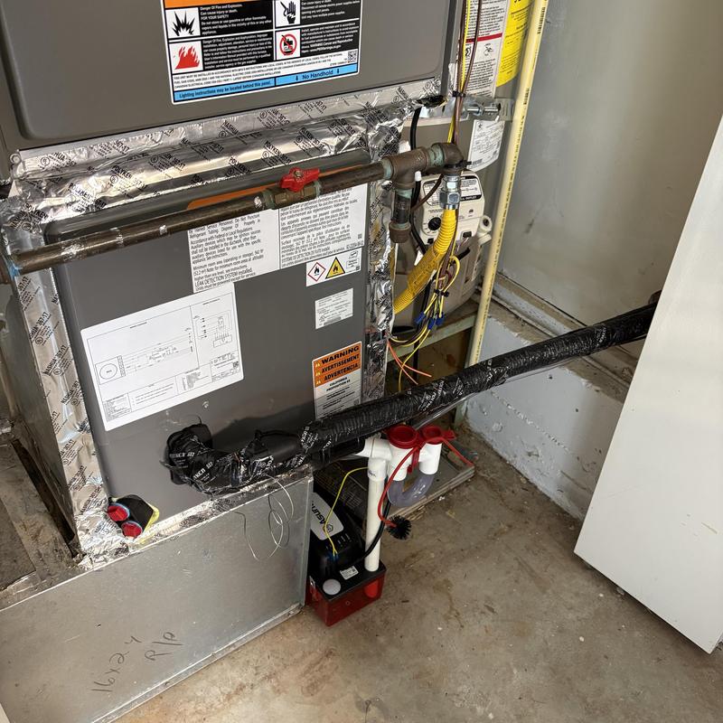 Friedrich high-efficiency heat pump system installation Friedrich high-efficiency heat pump system installation