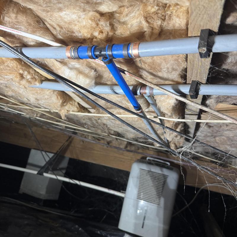 Quest waterline piping with insulation and tubing connectors Quest waterline piping with insulation and tubing connectors