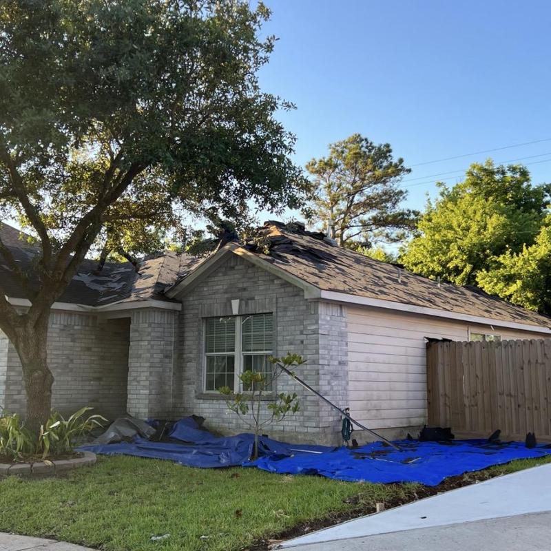 Owens Corning Onyx Black roof replacement in Baytown TX