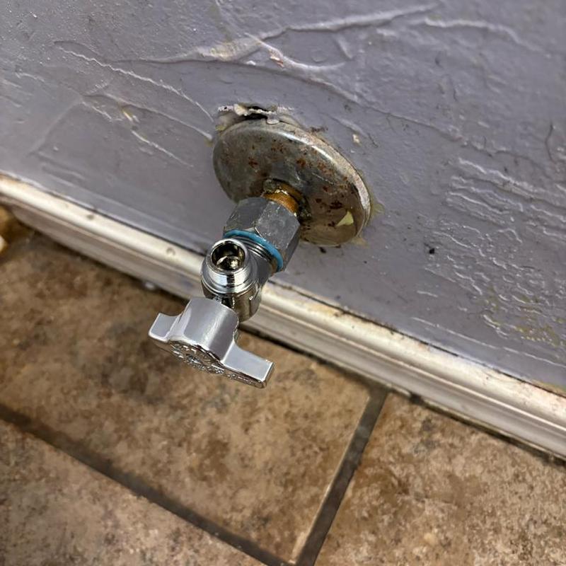 14-turn brass angle stop valve with supply line