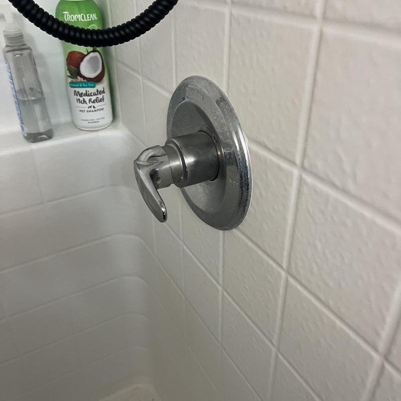 Delta shower cartridge and handle in tiled shower wall