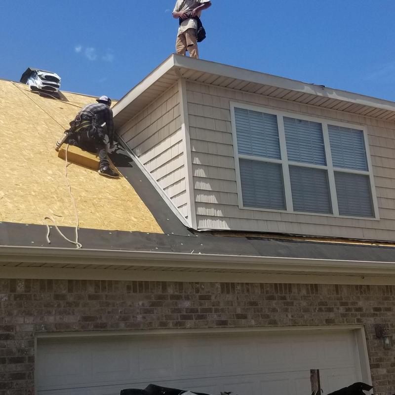 CertainTeed Landmark Pro shingles installation on roof