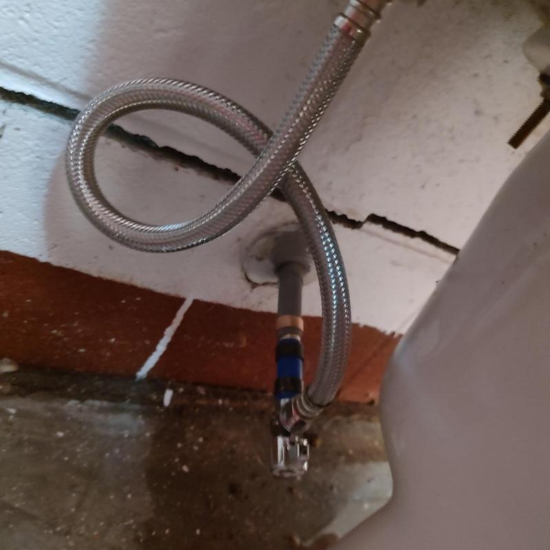 Toilet shut off valve with braided hose installation Toilet shut off valve with braided hose installation