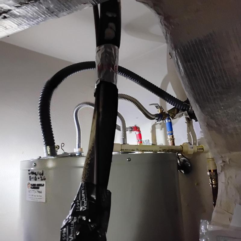 Electric water heater with new plumbing connections