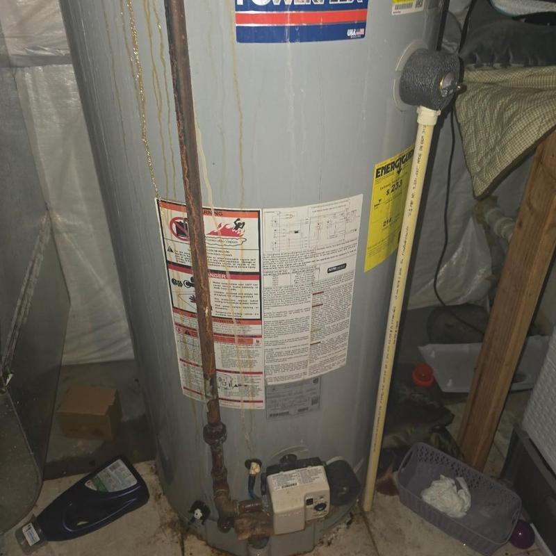50 gallon power vent water heater with rusted pipe