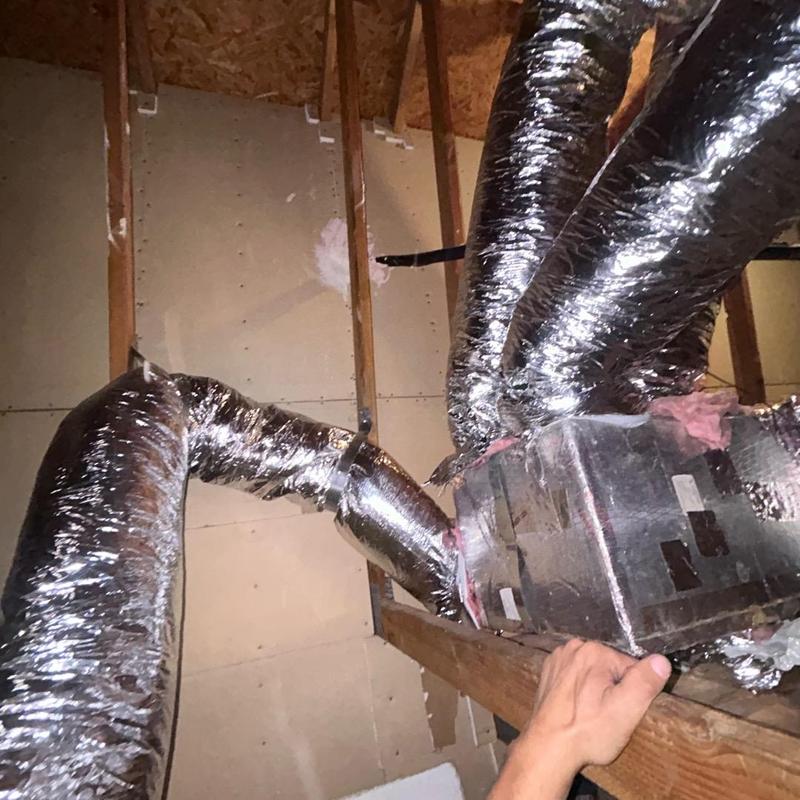 Flexible ductwork system installation in attic space