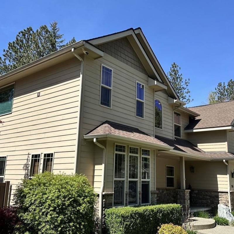 Roof and gutter system with visible wear and leaks Roof and gutter system with visible wear and leaks