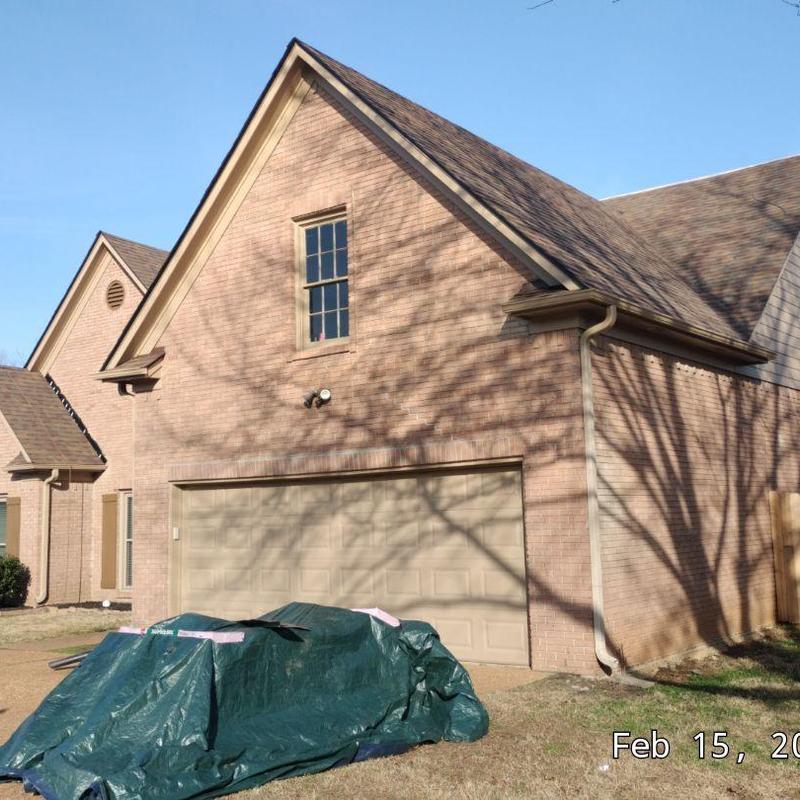 Owens Corning Oakridge asphalt roofing system installation