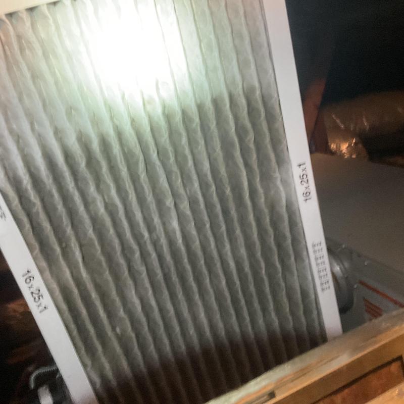 Air filter replacement 16x25x1 in HVAC system Air filter replacement 16x25x1 in HVAC system