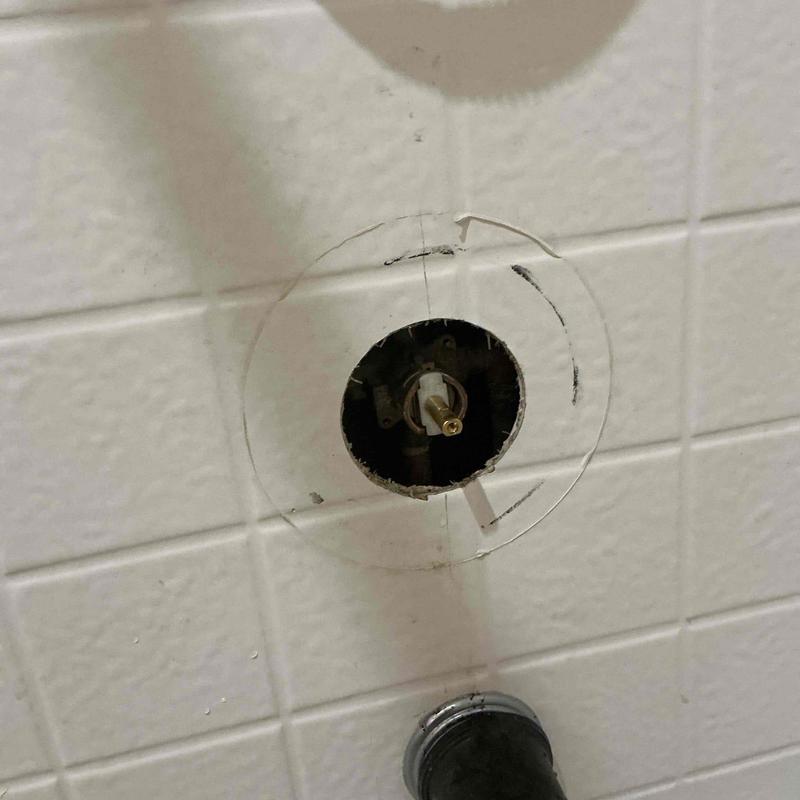 Moen Posi-Temp 1222 shower cartridge installation hole