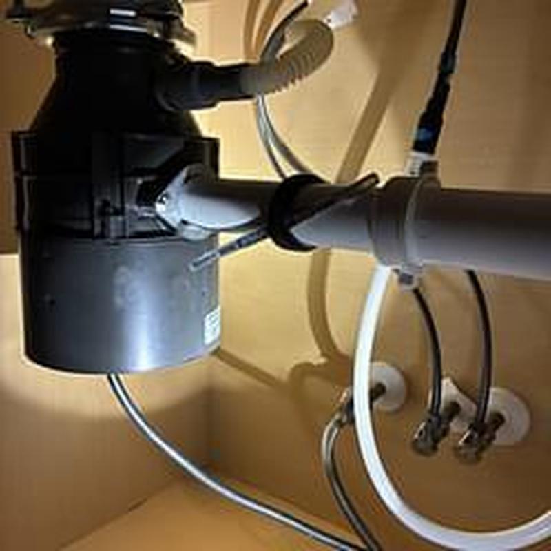 Badger 5 garbage disposer and connecting pipes under sink
