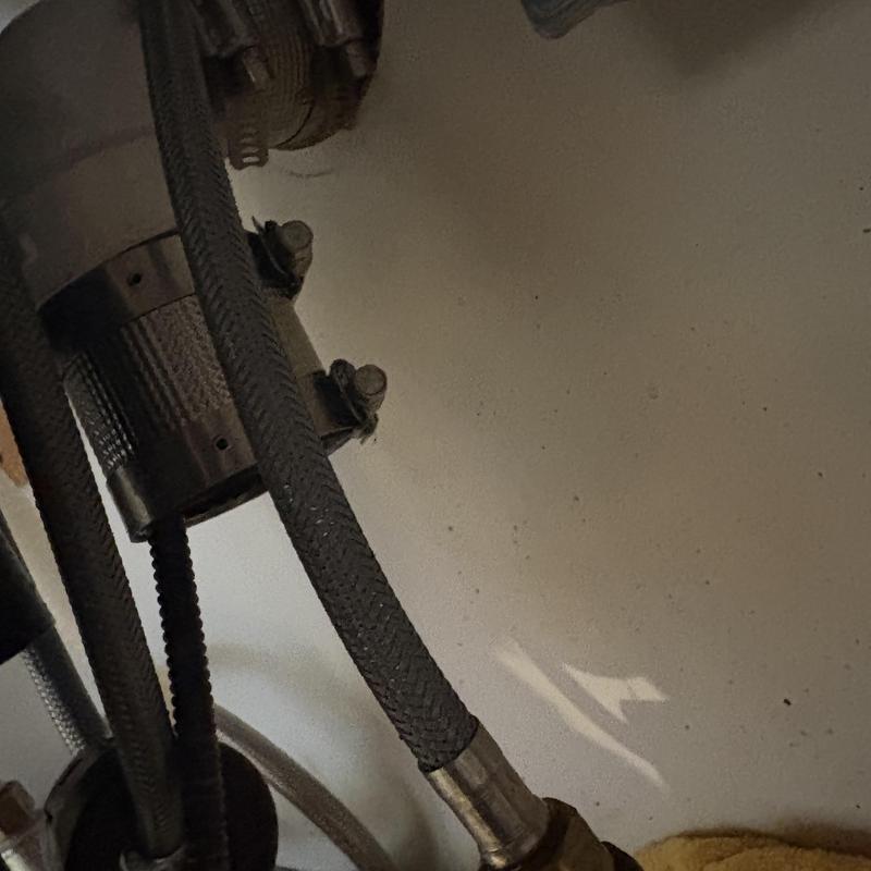 Secondary kitchen water supply line with fittings Secondary kitchen water supply line with fittings