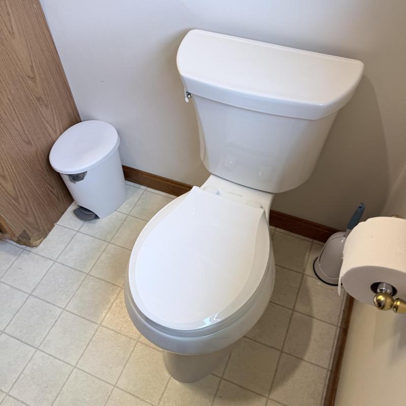 Toilet replacement in small bathroom corner Toilet replacement in small bathroom corner